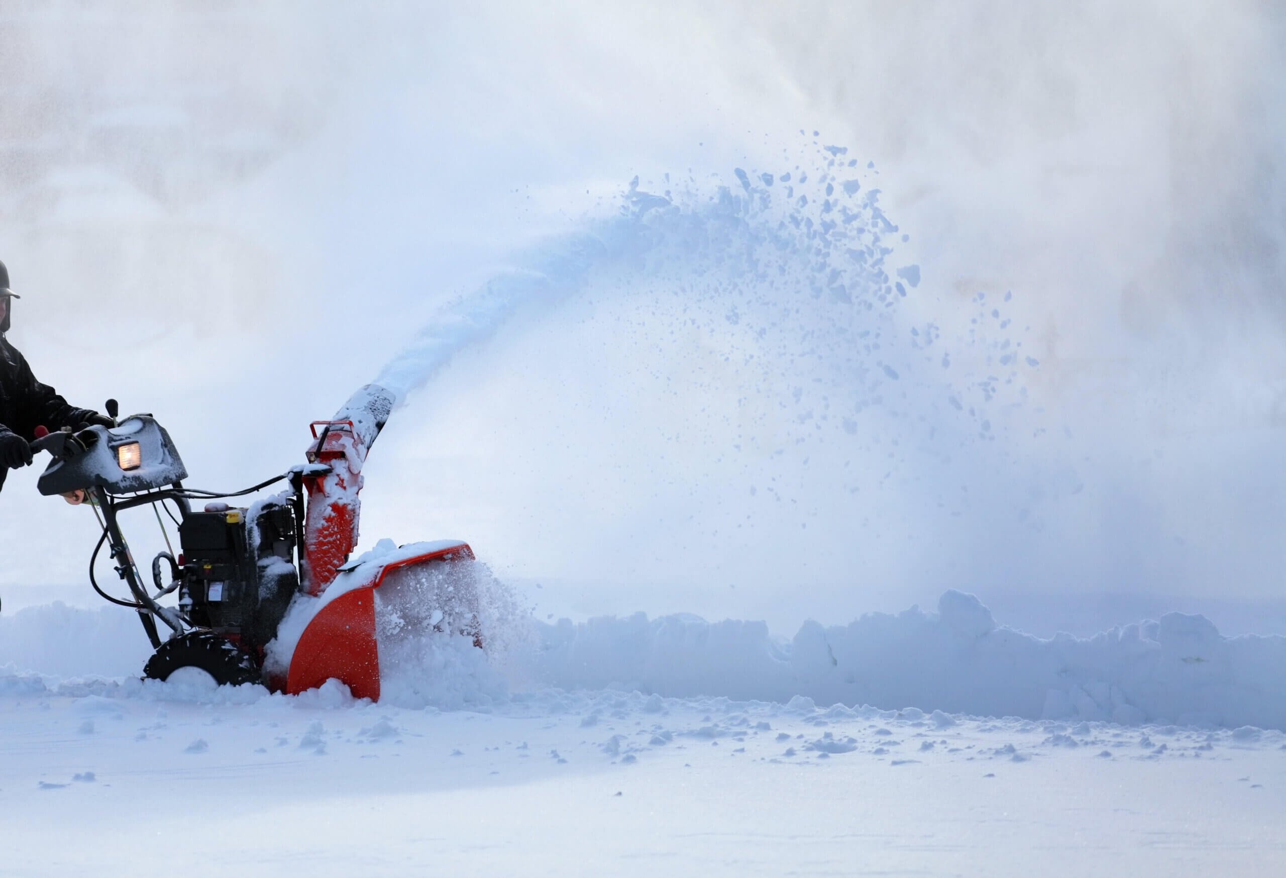 Tips on How To Run A Snowblower